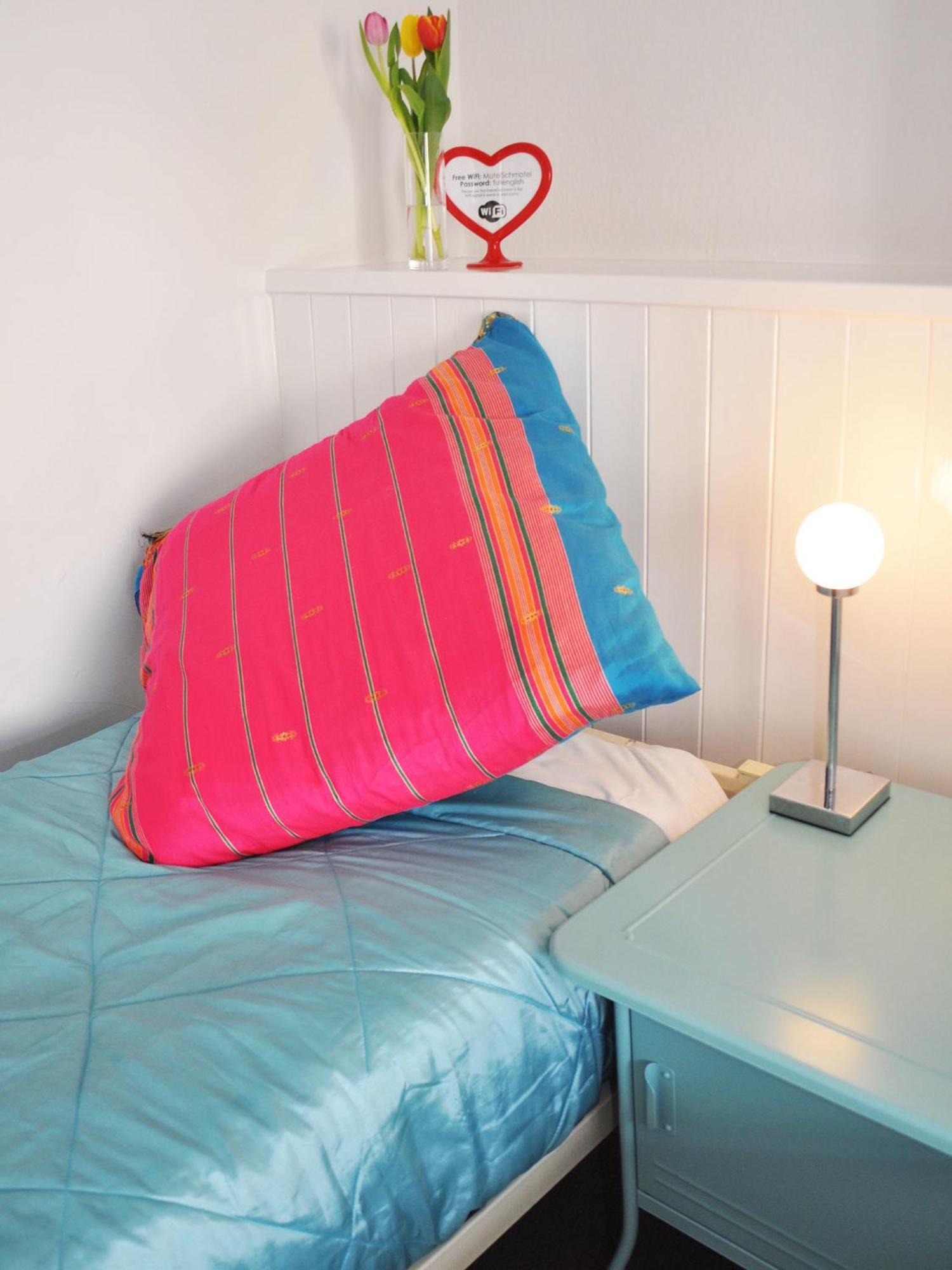 Motel Schmotel Hove Zimmer foto